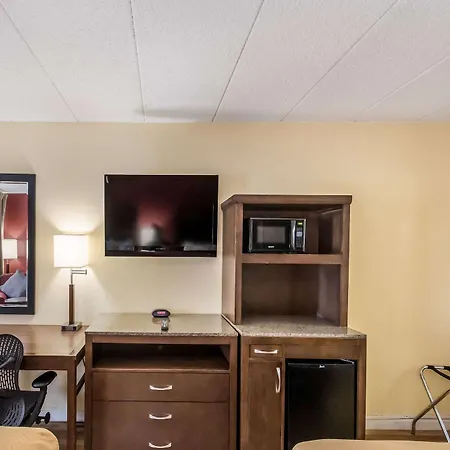 Econo Lodge Kearney - Liberty Exterior photo